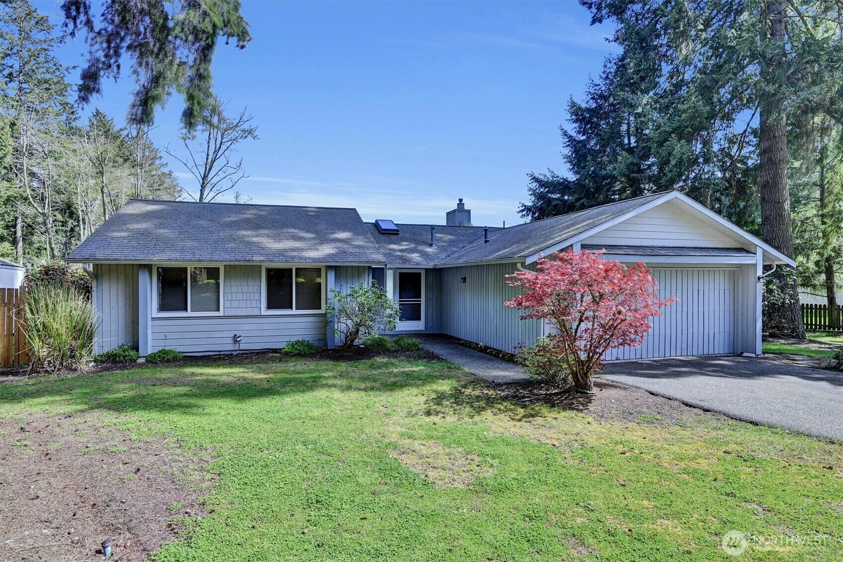 Property Photo:  2112  Patricia Court SE  WA 98503 
