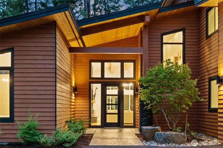 Property Photo:  1081  Spragger Way  WA 98922 