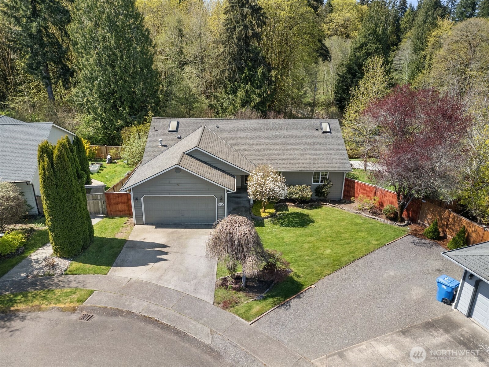 Property Photo: 6625 Silver Ridge Drive SE WA 98501