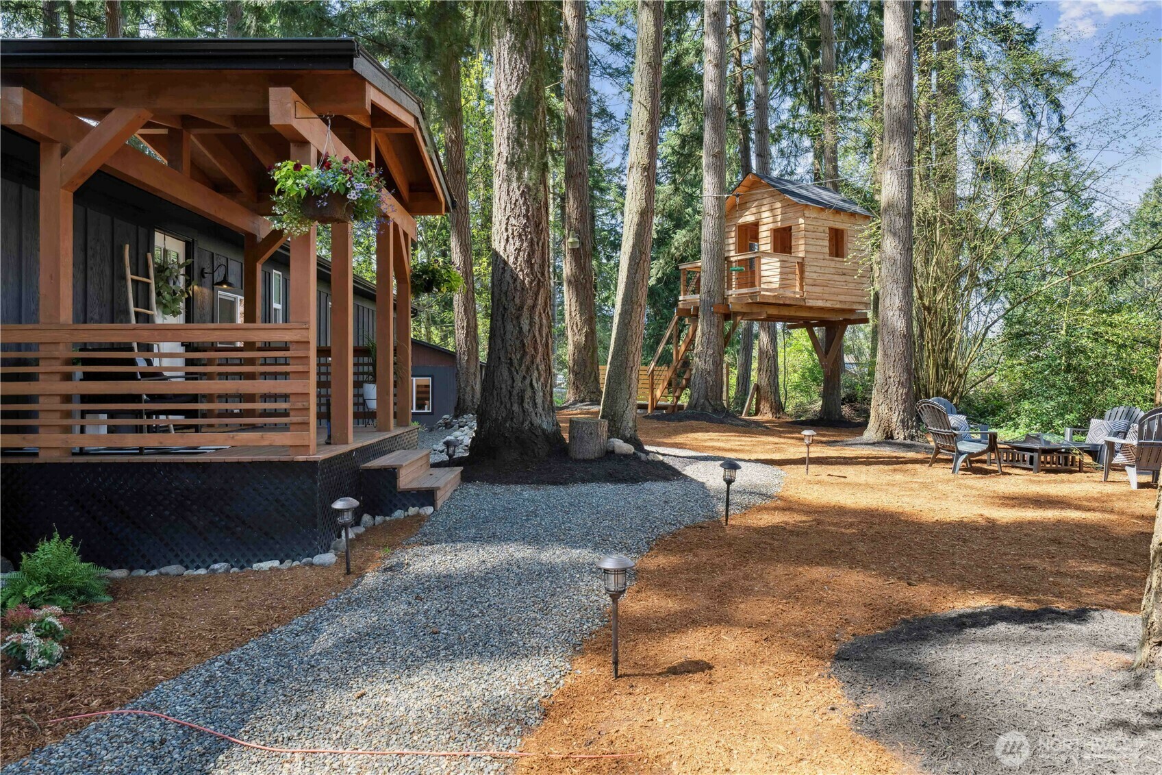 Property Photo: 31001 38th Ave S WA 98001
