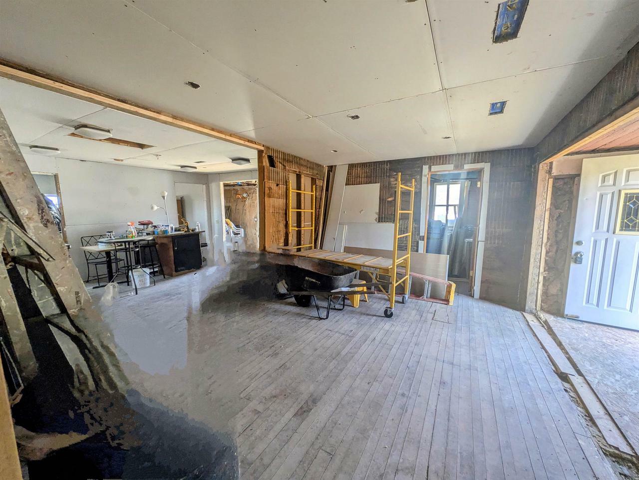 Property Photo: 1935 County Road G WI 54930