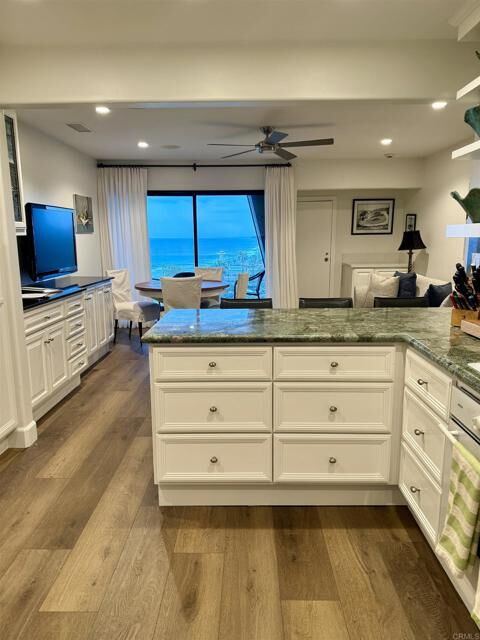 Property Photo: 1552 Camino Del Mar 606 CA 92014