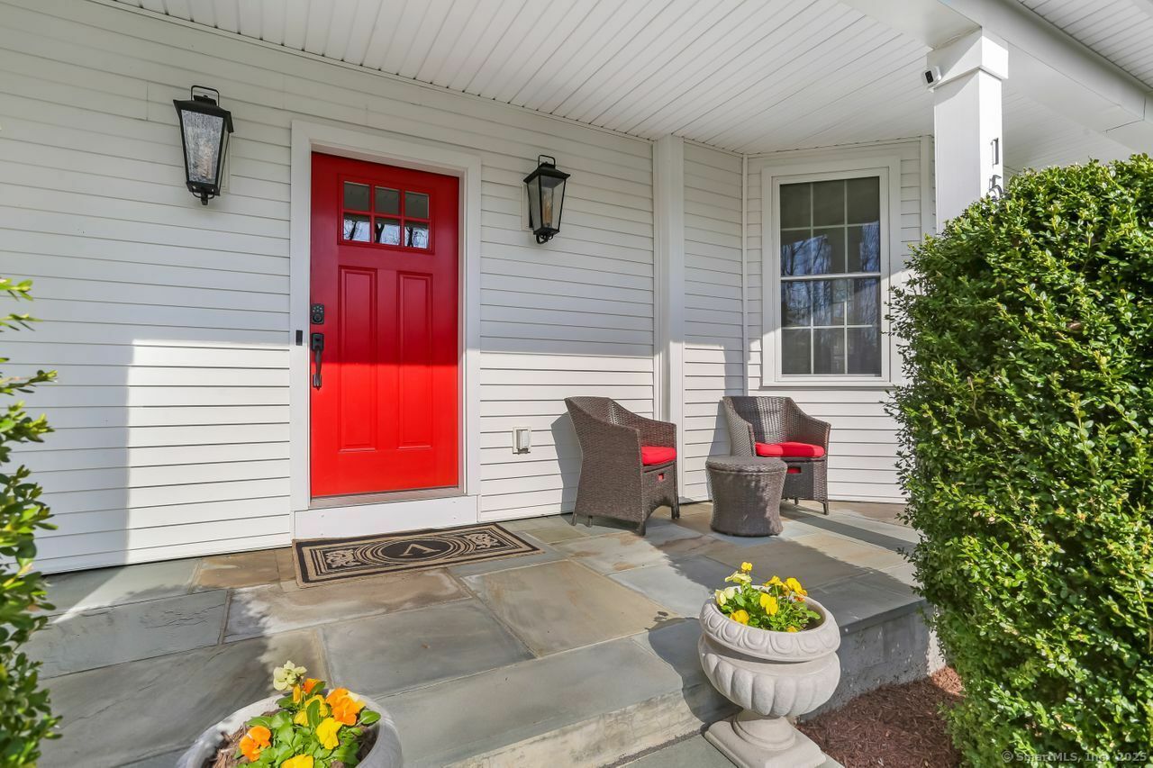 Property Photo: 158 North Seir Hill Road CT 06850