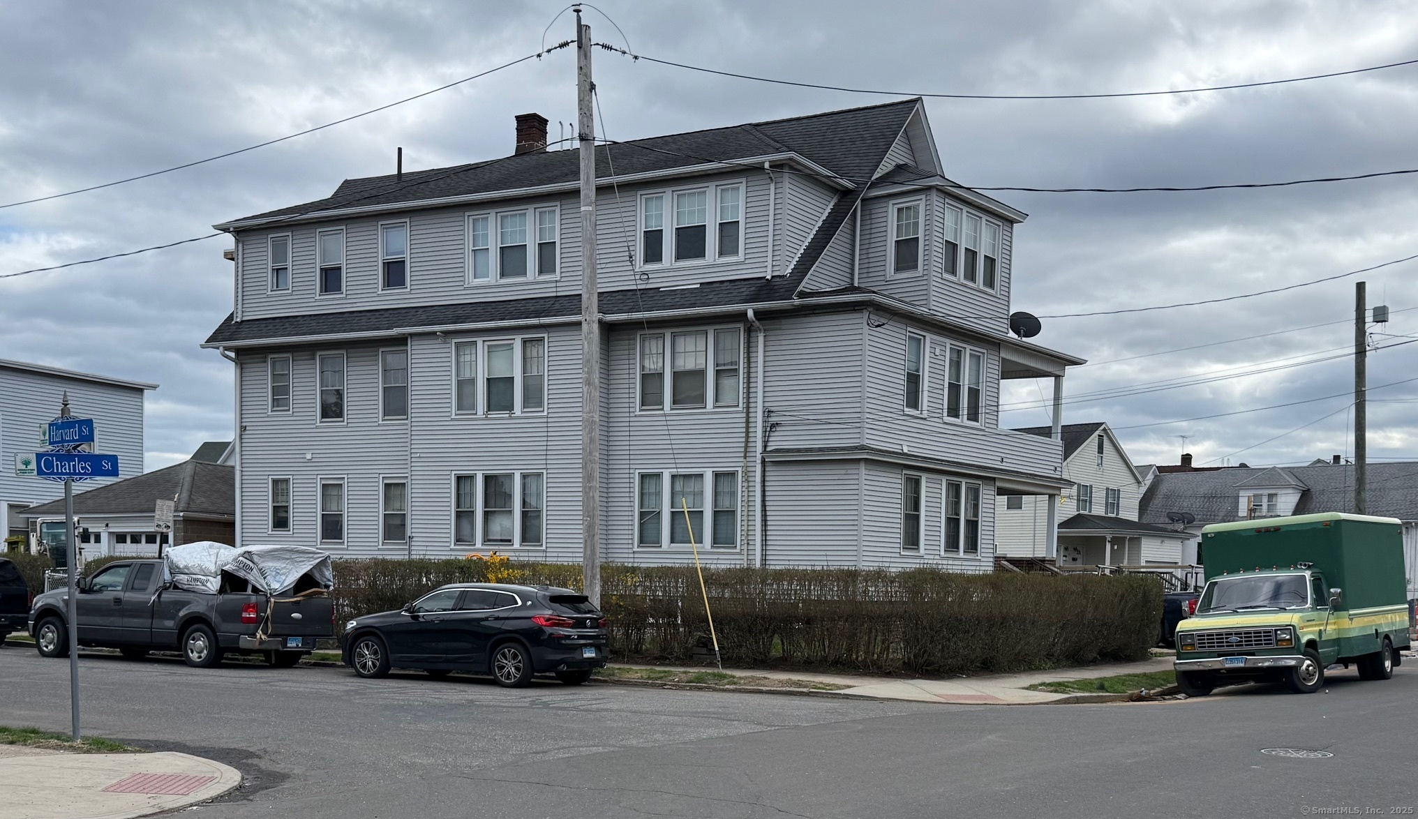 439 Charles Street  Bridgeport CT 06606 photo