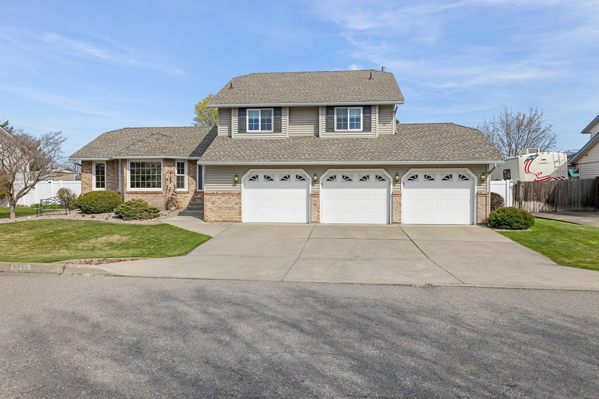 Property Photo: 3513 S Whipple Rd WA 99206
