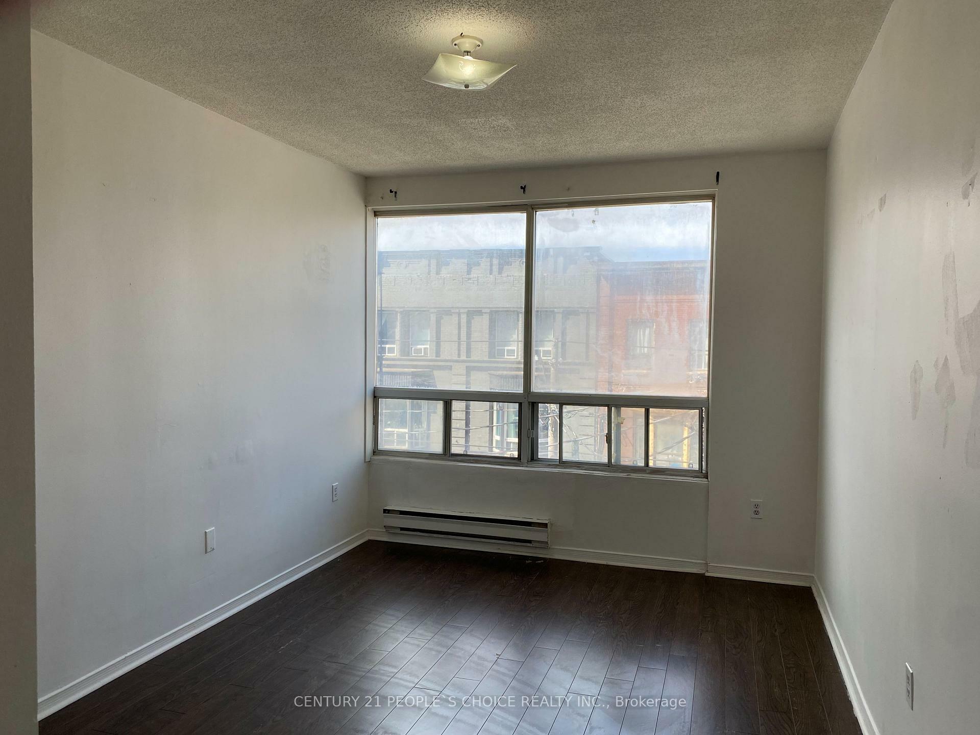 Property Photo: 223 Jameson Avenue 303 ON M6K 2Y7