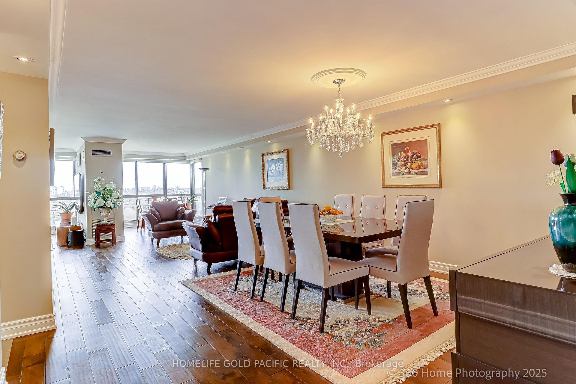 Property Photo:  1 Concorde Place 1604  ON M3C 3K6 