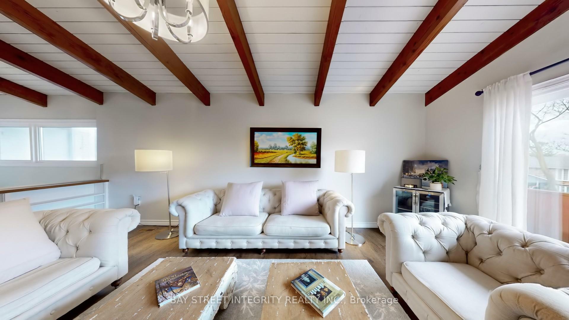 Property Photo: 29 Ruden Crescent ON M3A 3H4