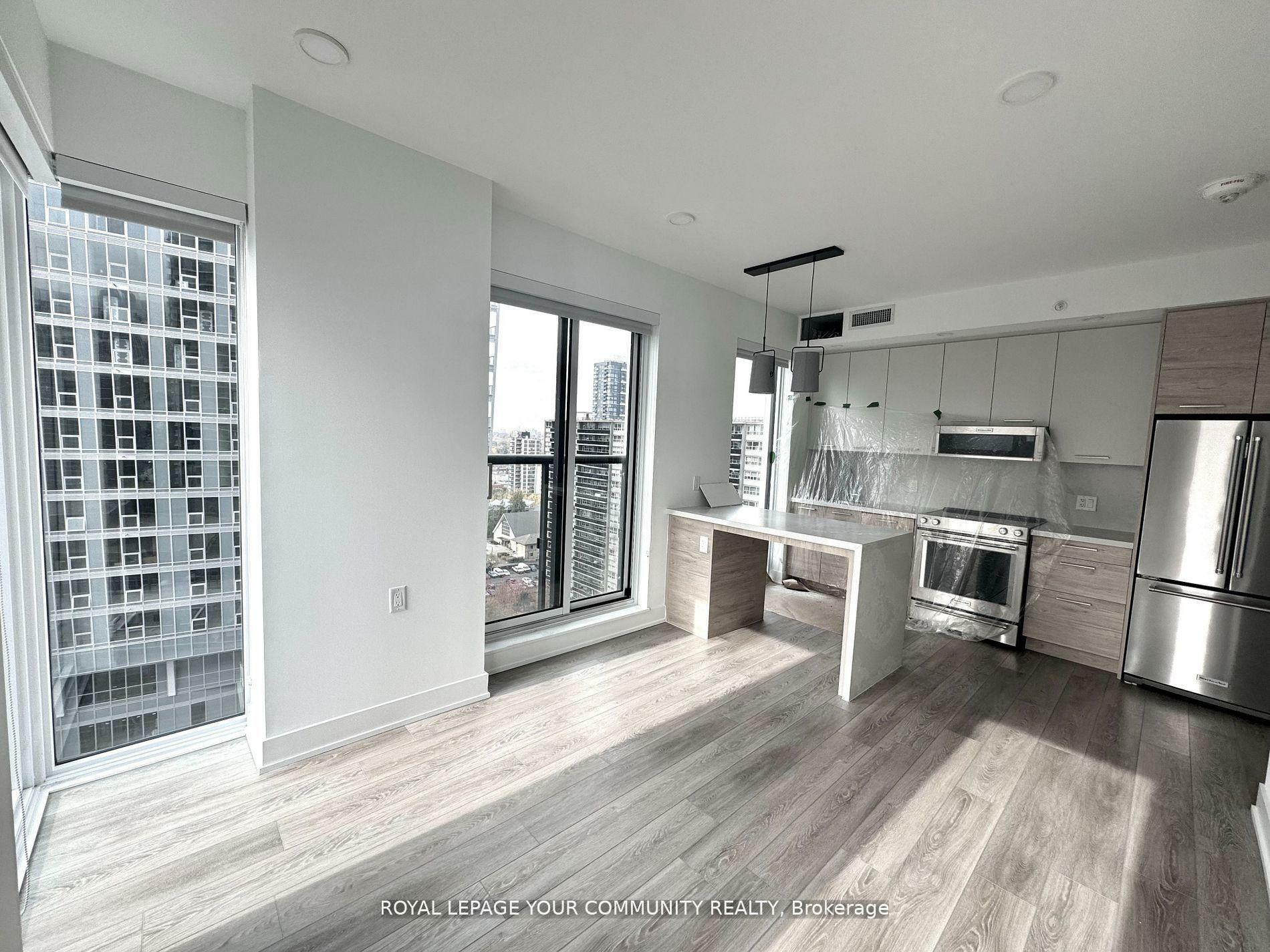 Property Photo: 200 Redpath Avenue 2604 ON M4P 0E6