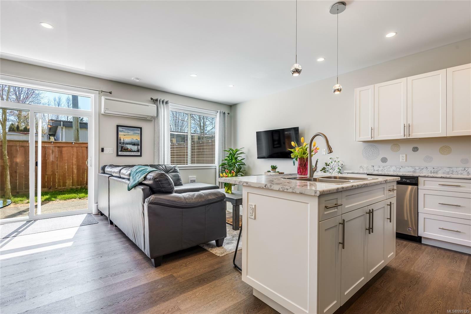 Property Photo: 328 Petersen Rd E BC V9W 3H5