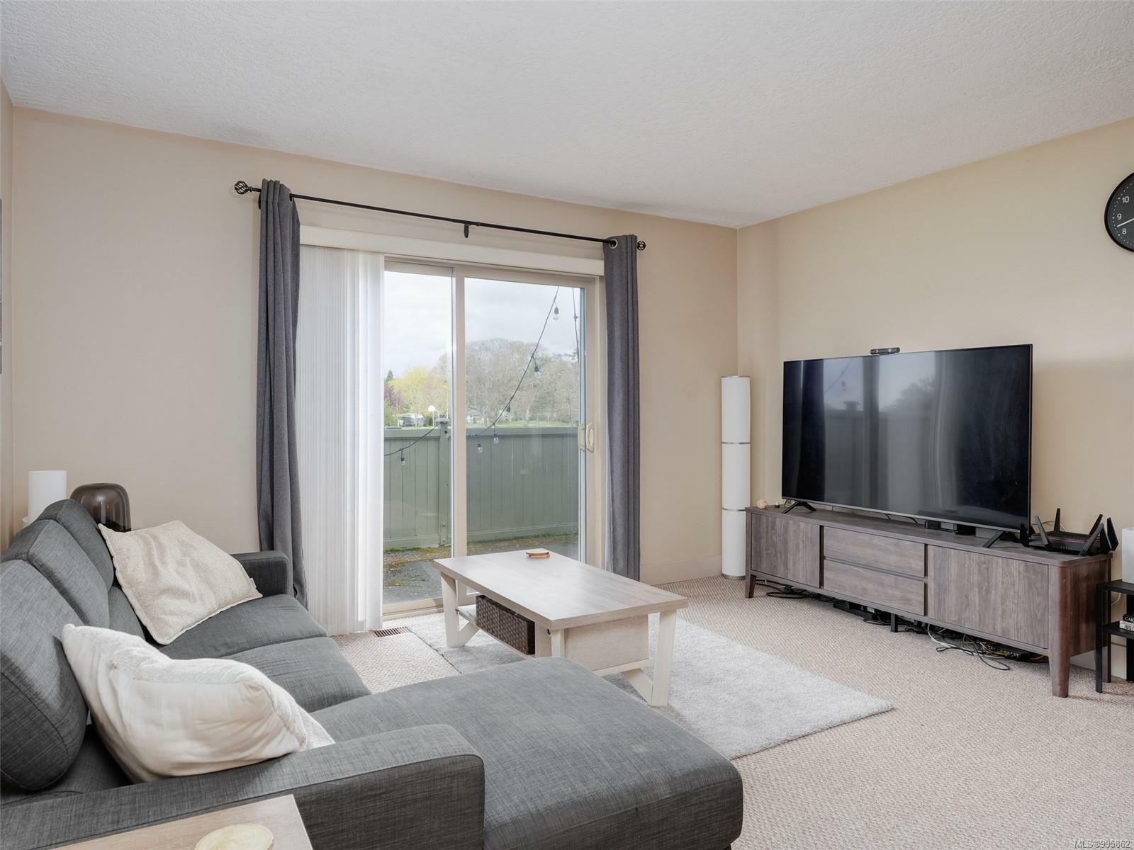Property Photo: 4061 Larchwood Dr 23 BC V8N 4P1