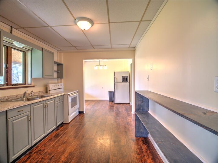 Property Photo: 415 E Francis Ave PA 15425