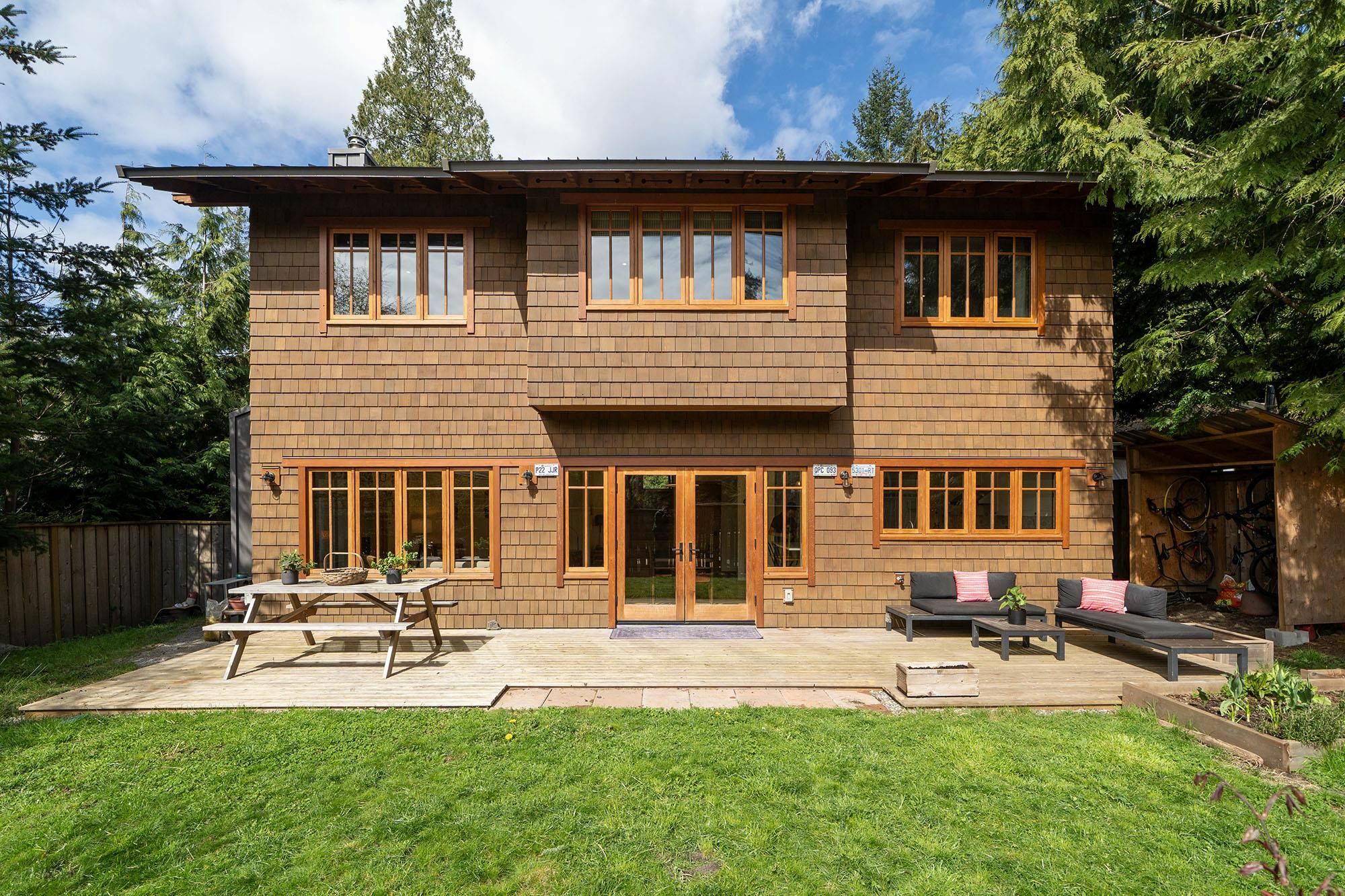 Property Photo: 1117 Miller Road BC V0N 1G1