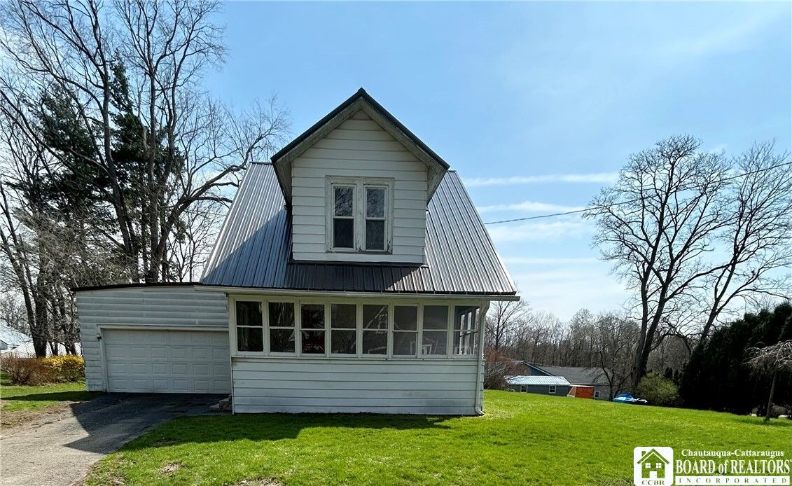 Property Photo:  114 Merlin Avenue  NY 14701 