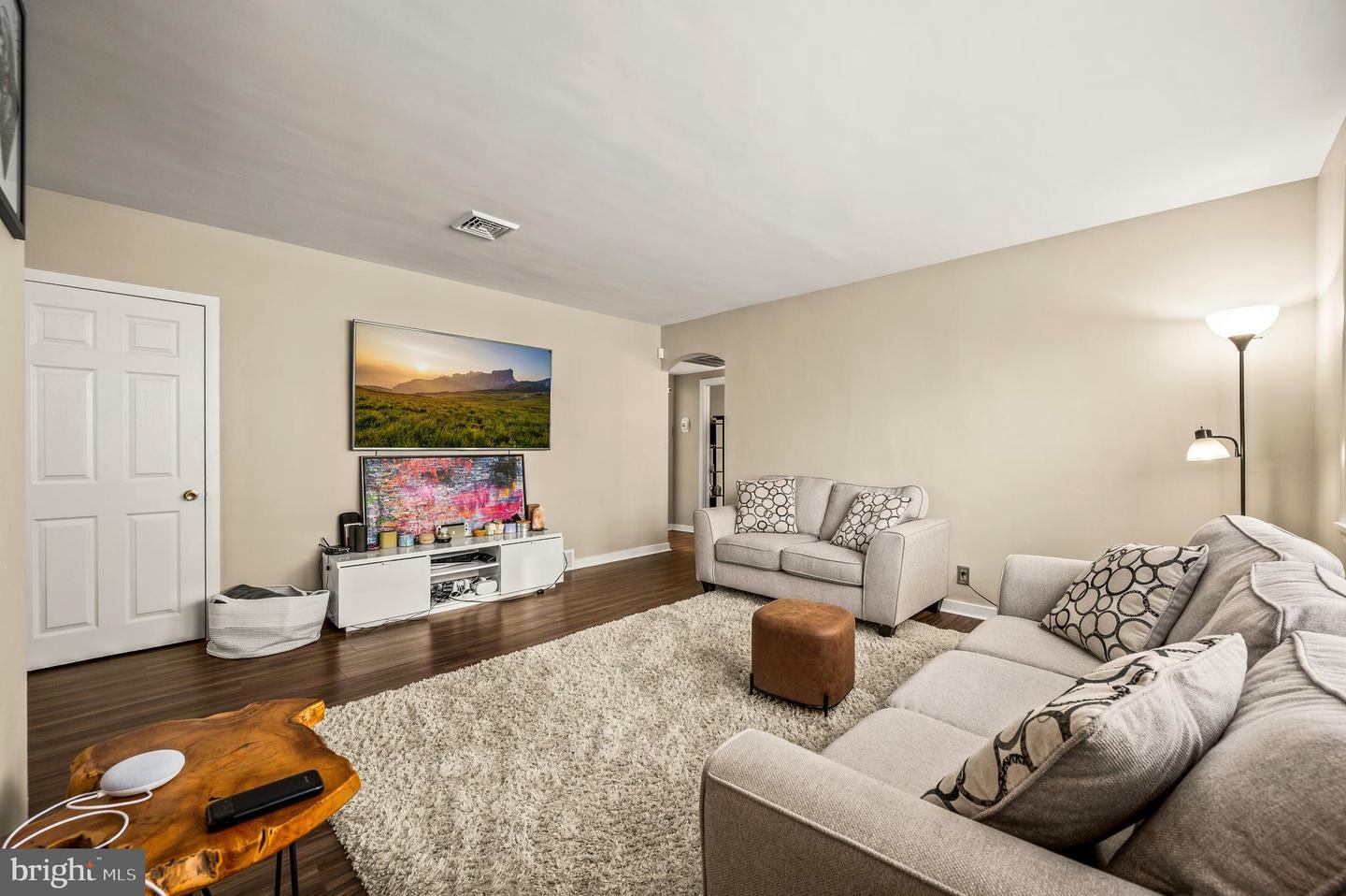Property Photo: 9226 Horatio Road PA 19114