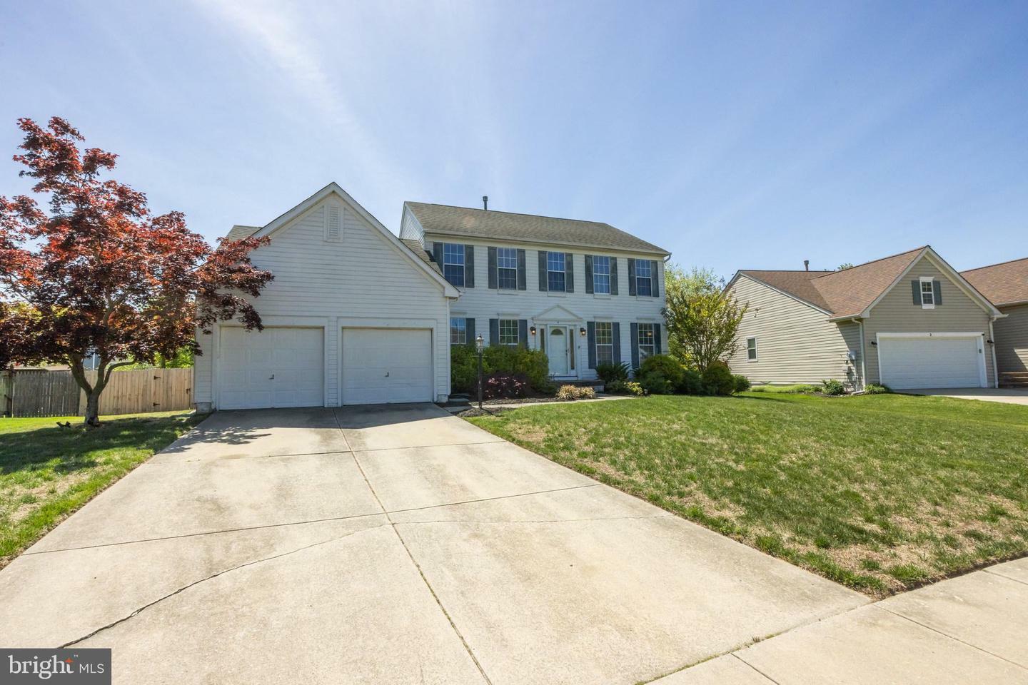 Property Photo: 4 Teakwood Lane NJ 08081