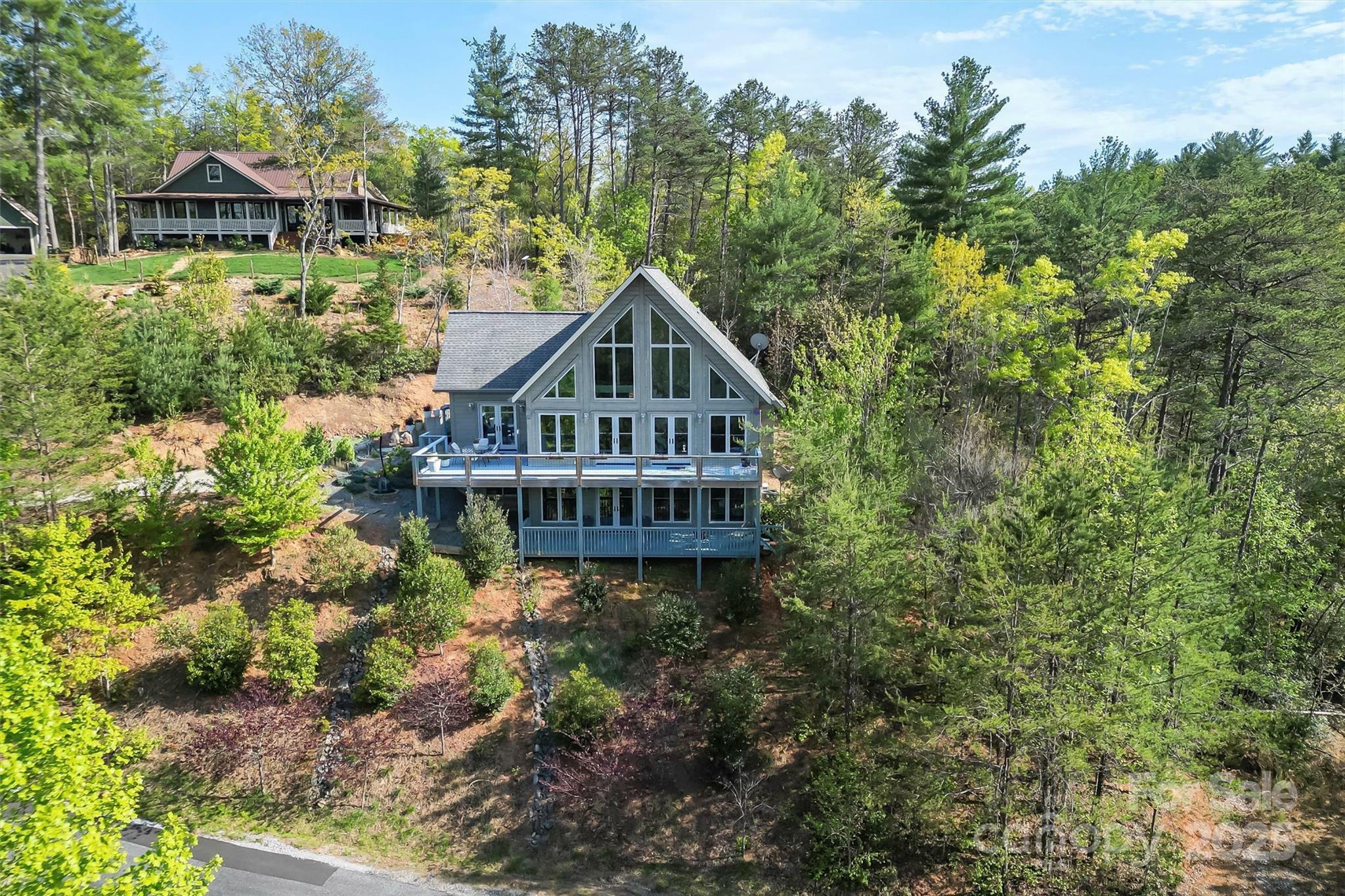 Property Photo: 521 Waters Edge Drive NC 28761