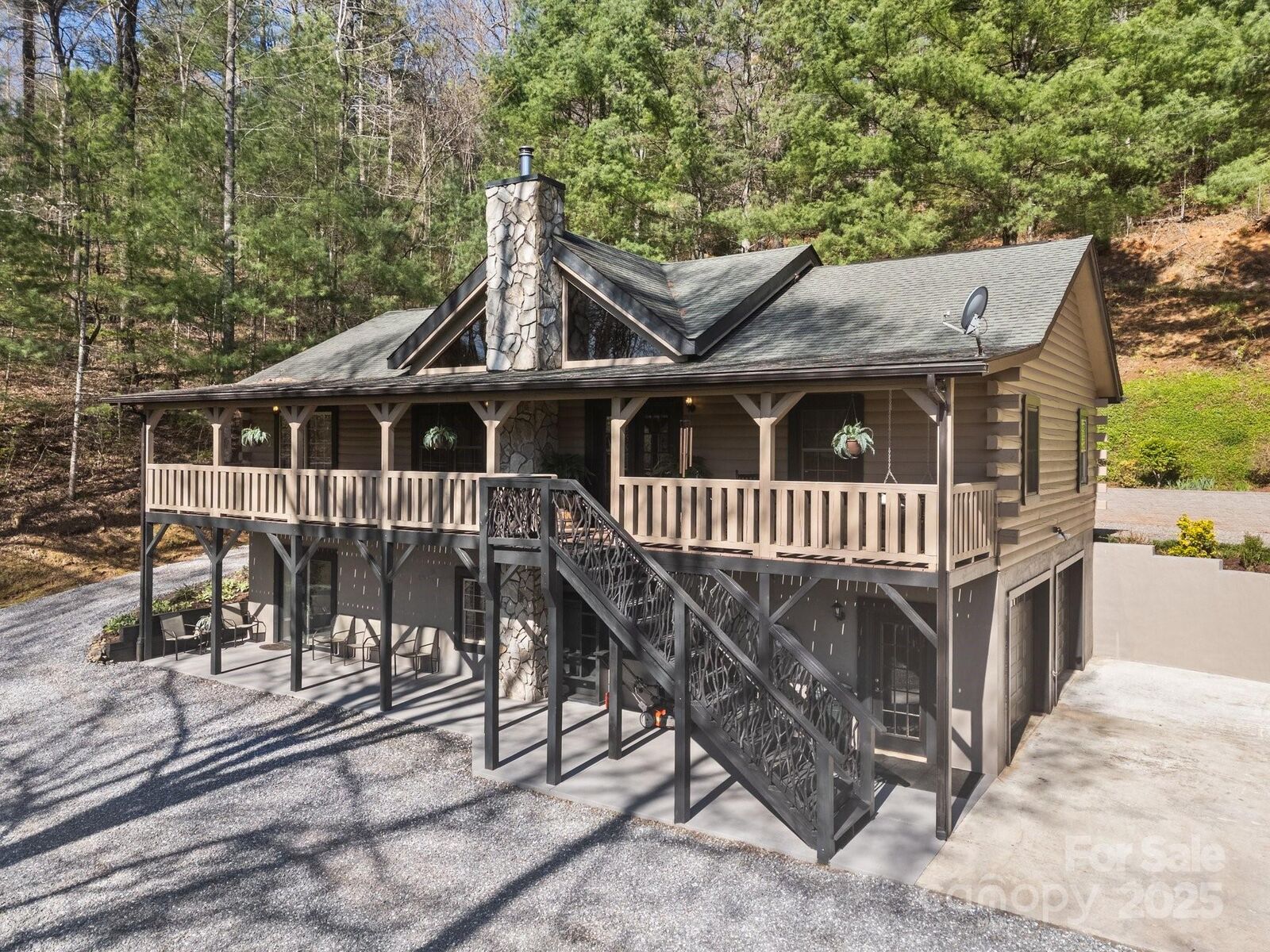 Property Photo:  4710 US 441 Highway S  NC 28779 