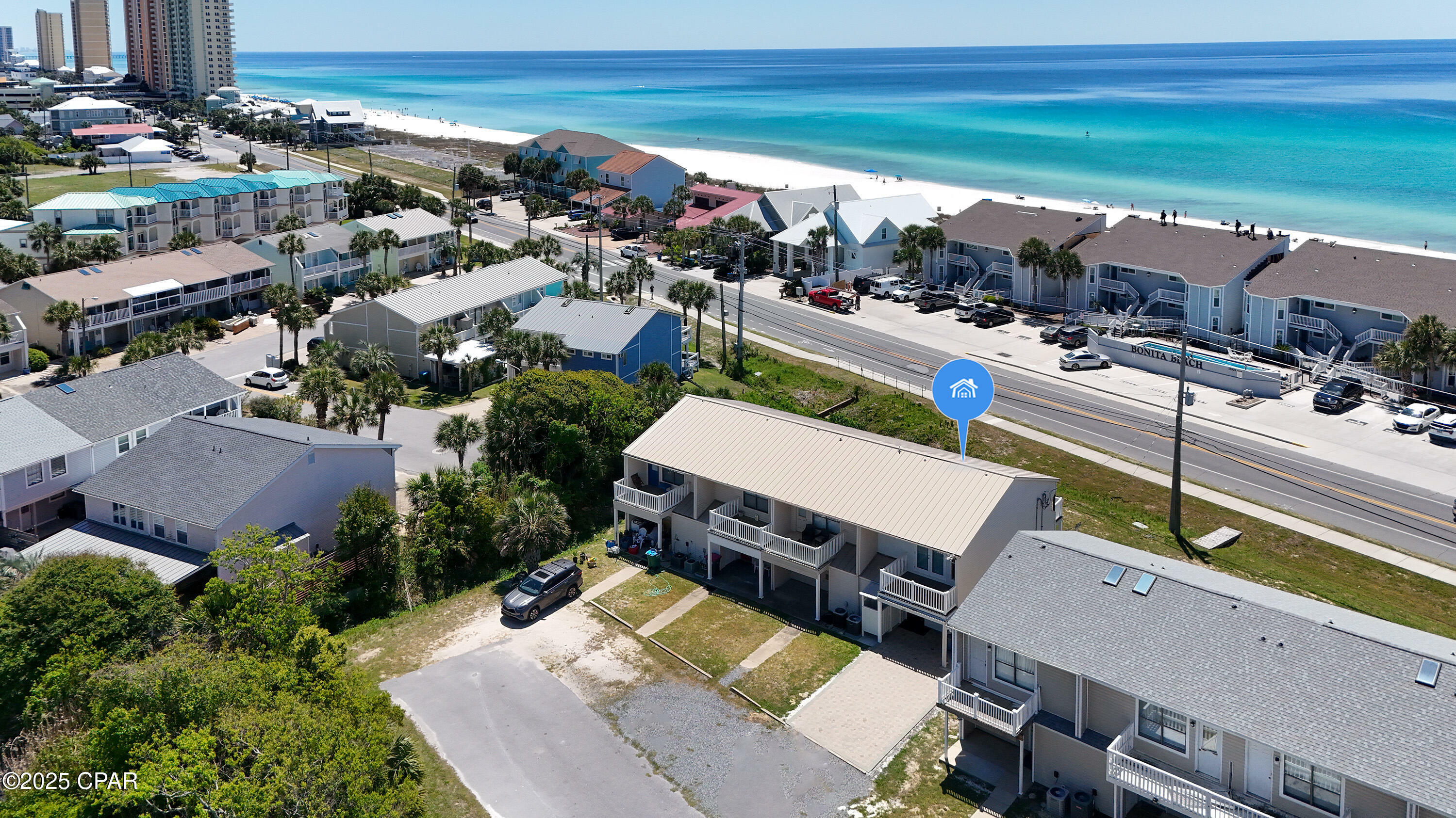 Property Photo: 18807 Deluna Court FL 32413