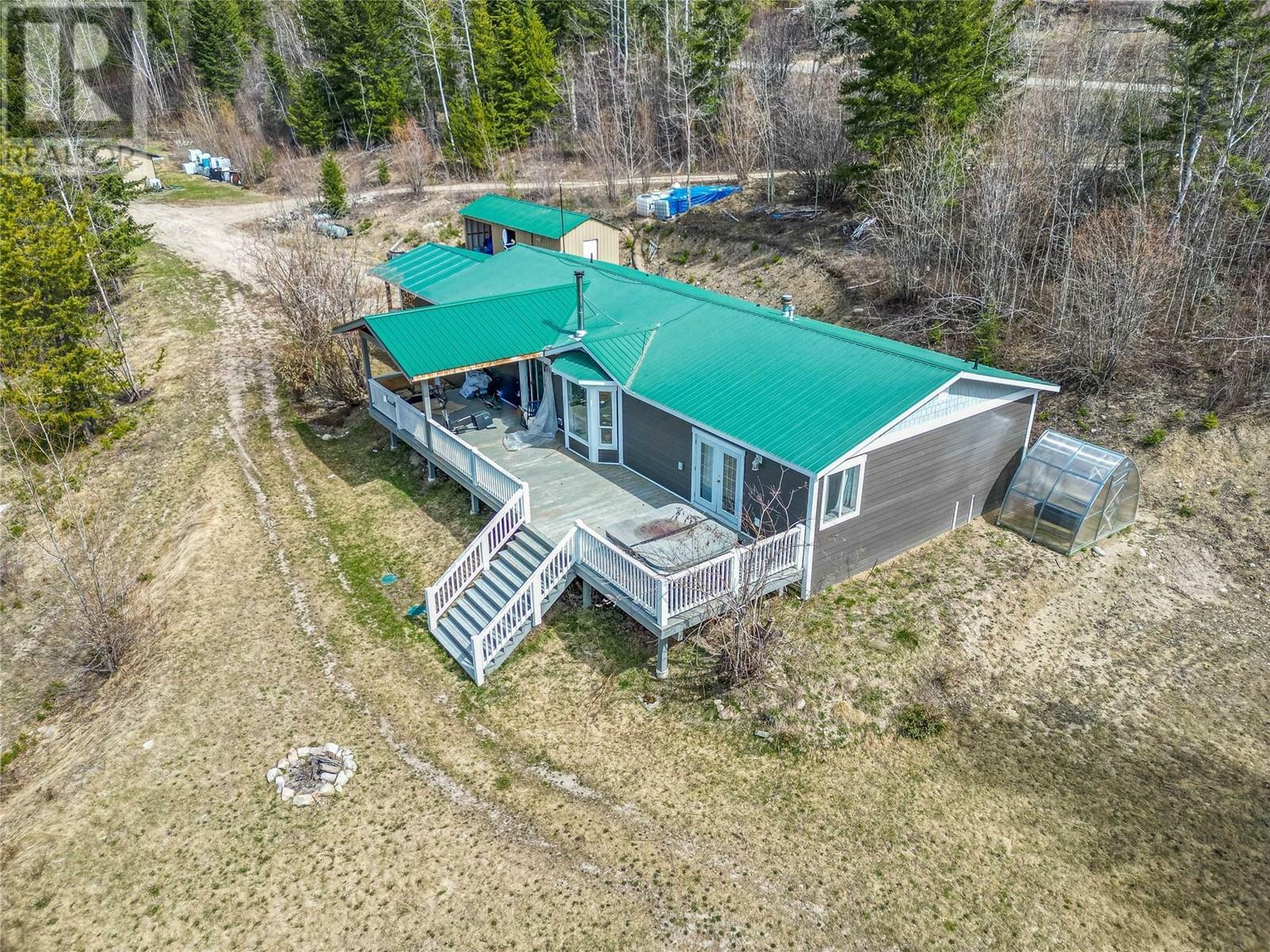 2711 Silver Birch Lane  Pritchard BC V0E 2P0 photo