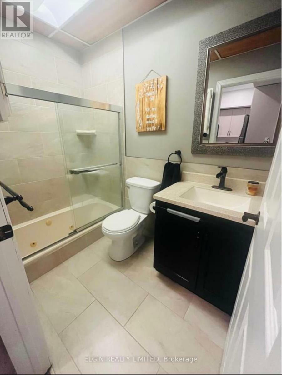Property Photo: 562 Talbot Street Southwest ON N5P 1C8