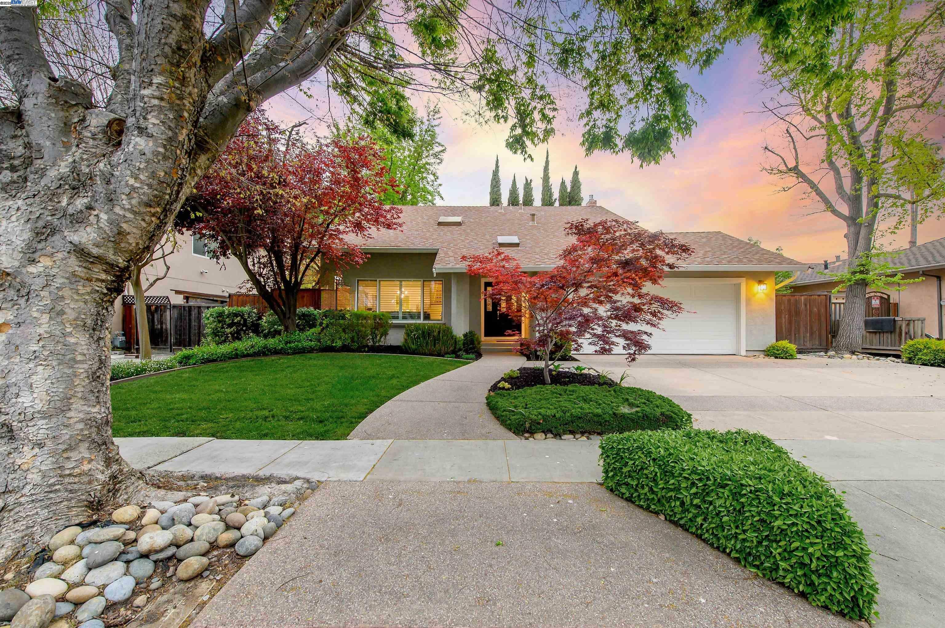 5011 Woodthrush Rd  Pleasanton CA 94566 photo