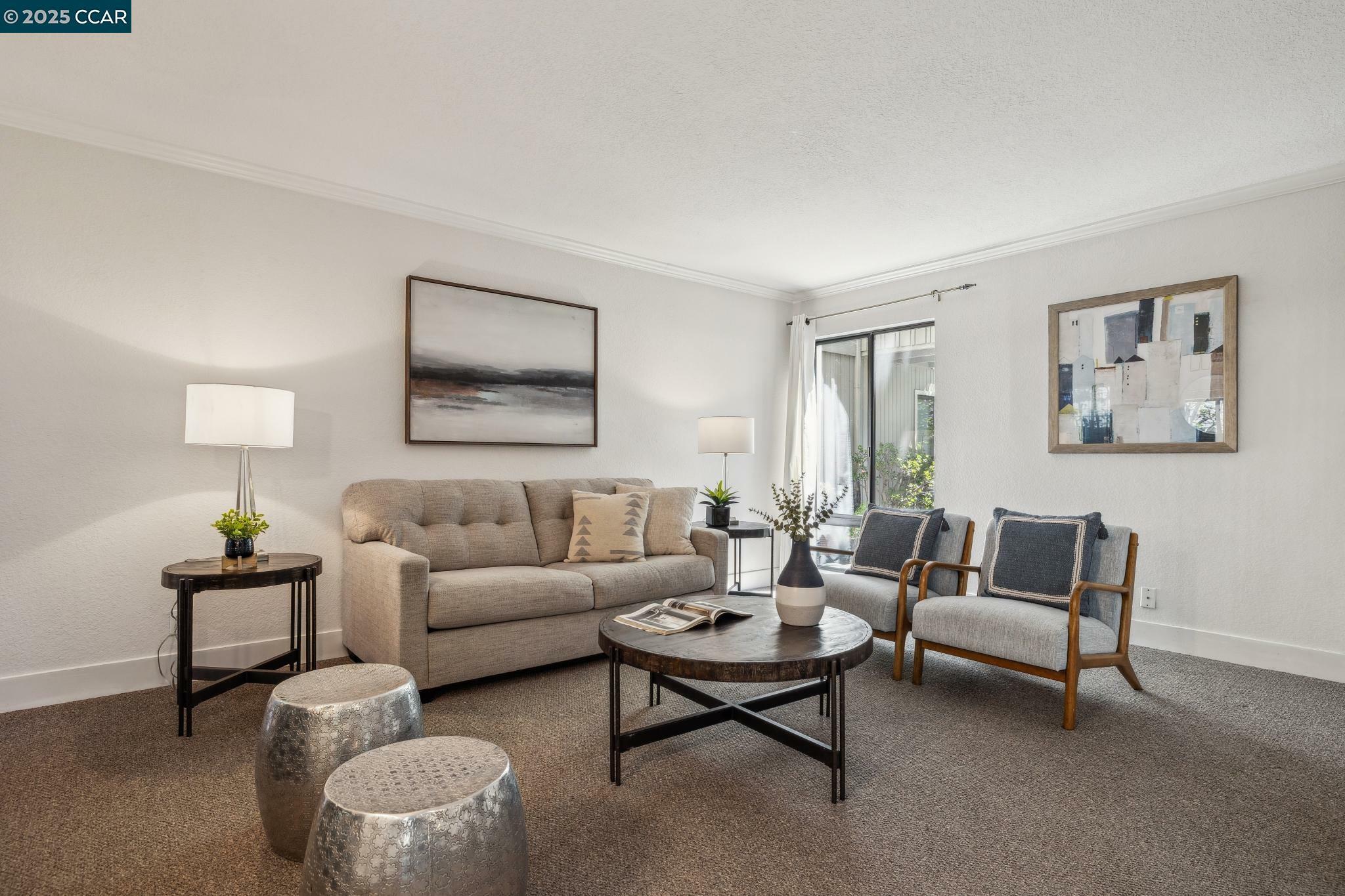 Property Photo: 940 Dewing Ave B CA 94549