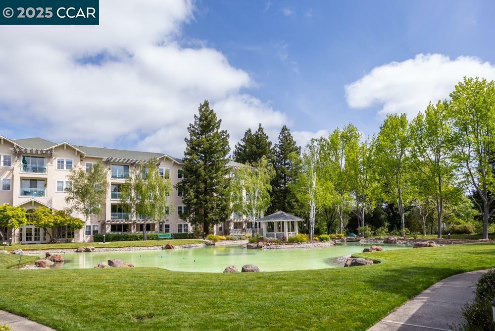 Property Photo: 1860 Tice Creek Dr 1430 CA 94595