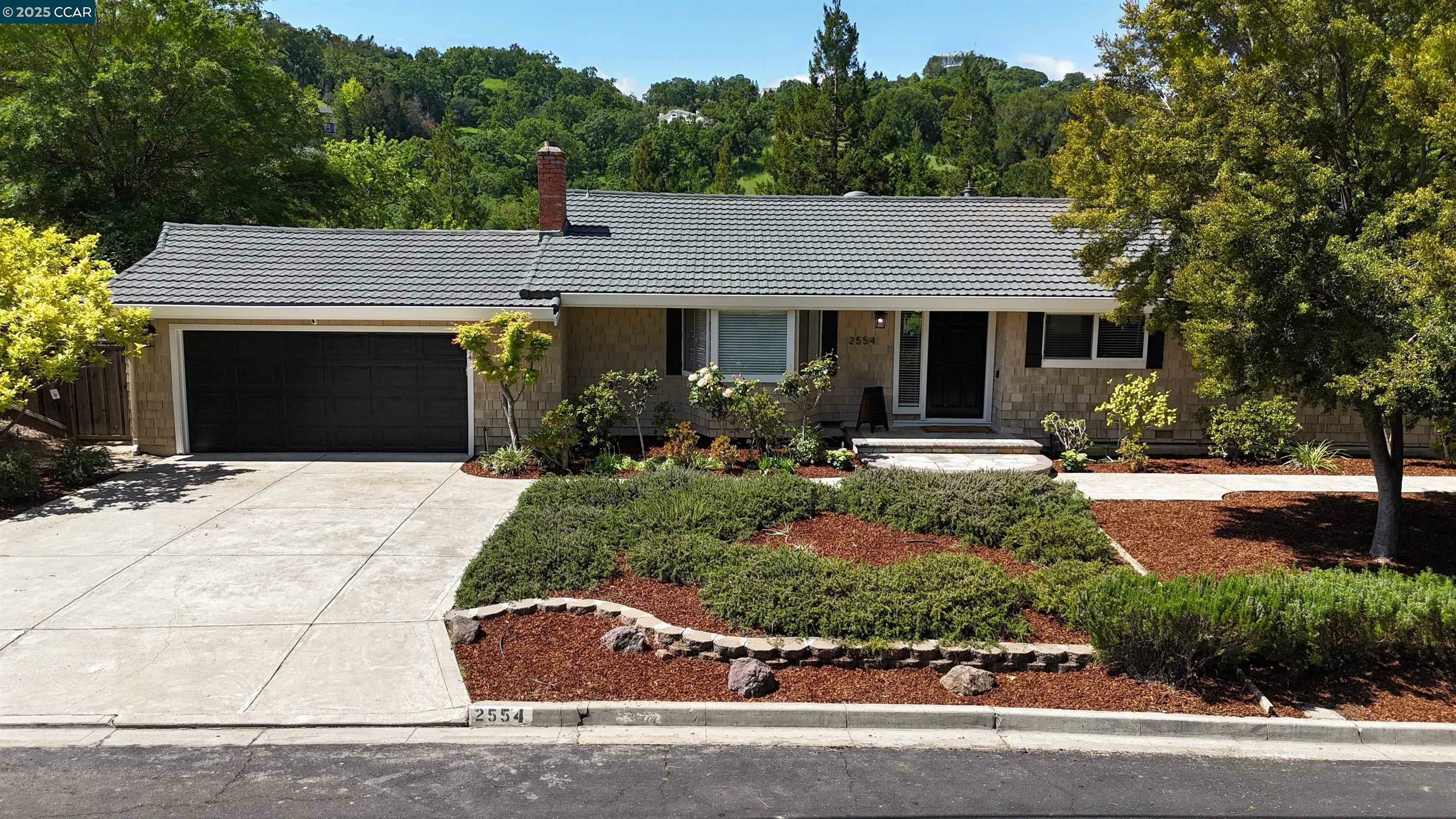 2554 Pebble Beach Loop  Lafayette CA 94549 photo