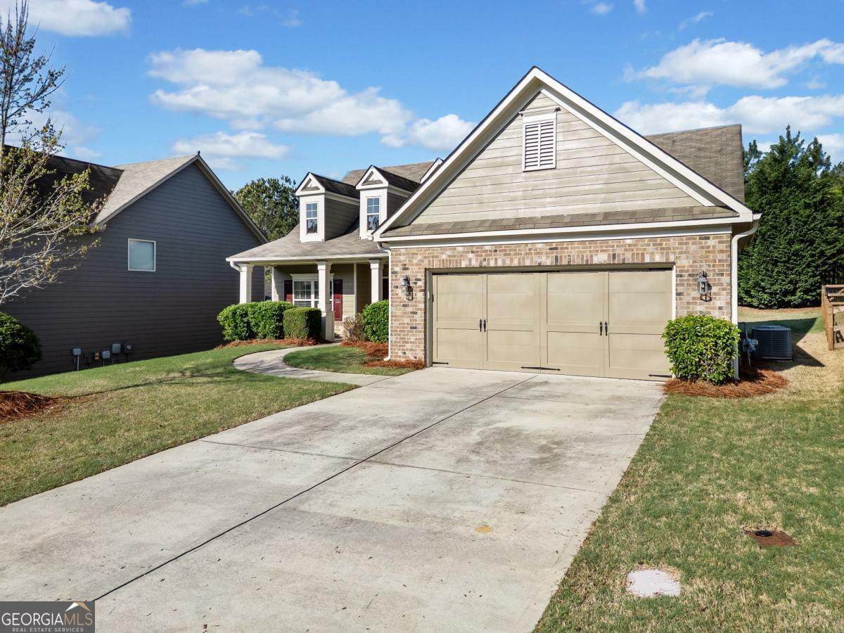 Property Photo: 411 Fieldstone Lane GA 30132