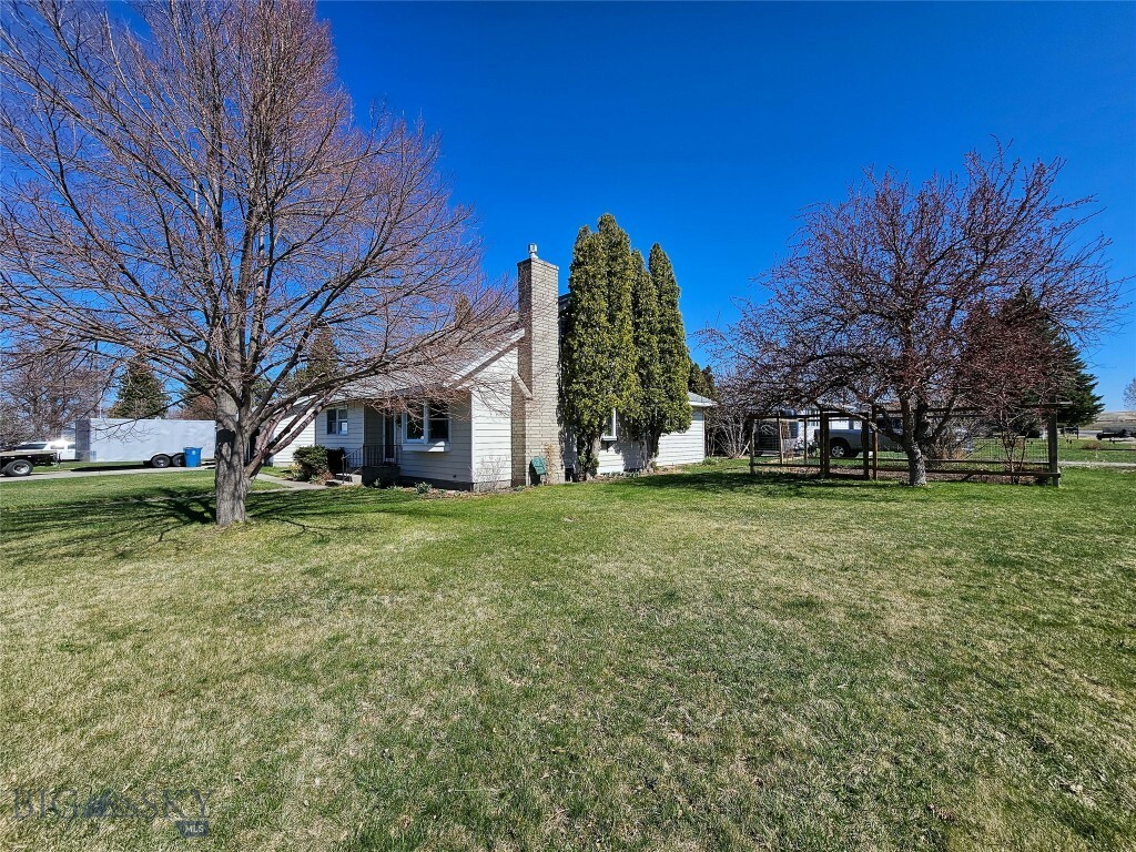 Property Photo: 119 W 8th MT 59011