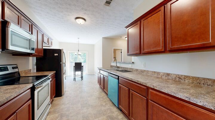 Property Photo: 650 Upland Court GA 31907