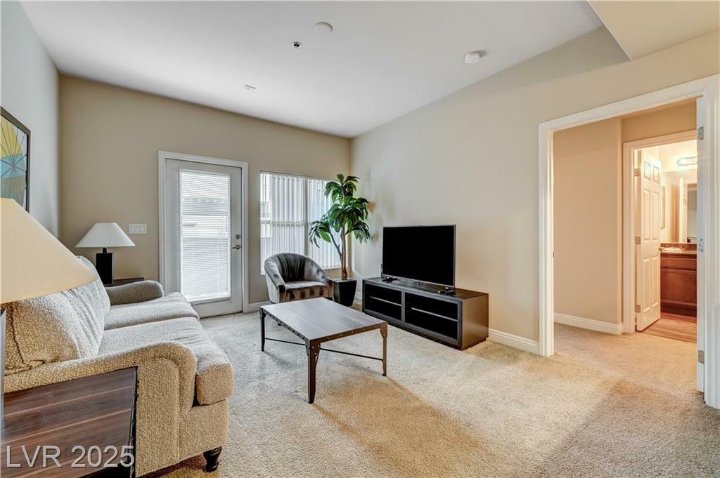 Property Photo: