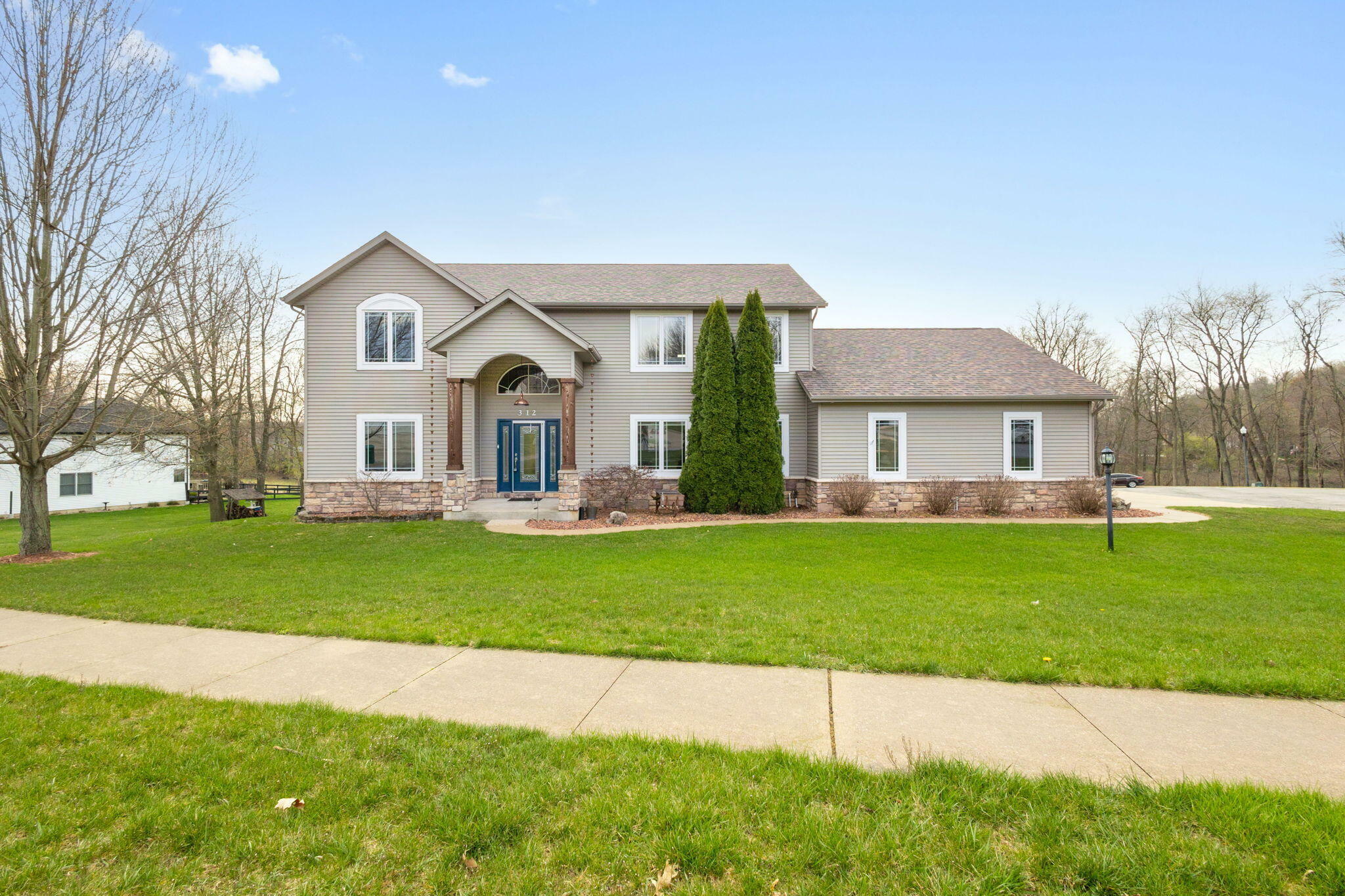 Property Photo: 312 Rigg Street IN 46552