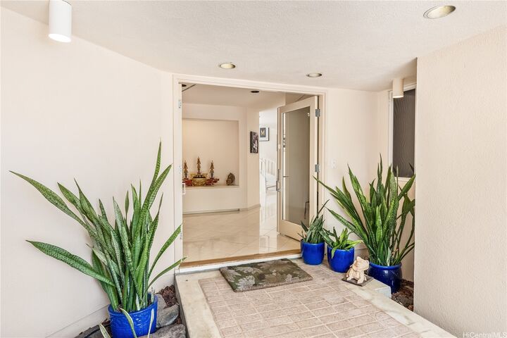 Property Photo: 31 Poipu Drive HI 96825