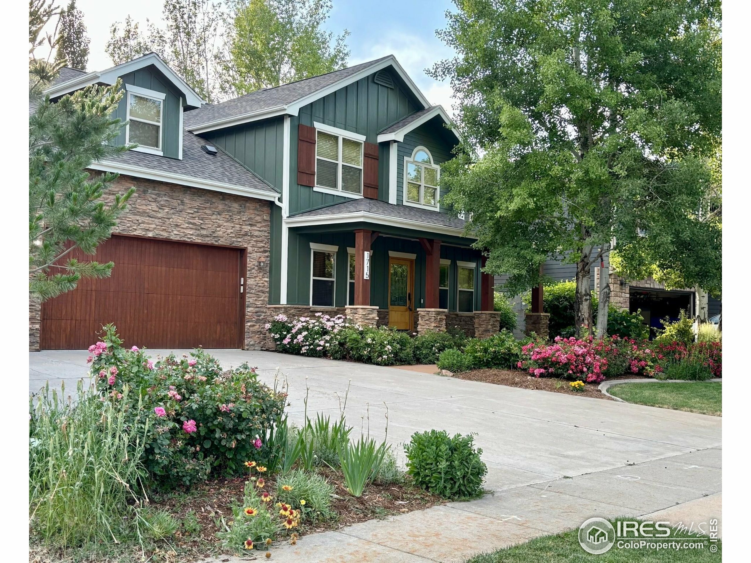 1715 Wales Dr  Berthoud CO 80513 photo