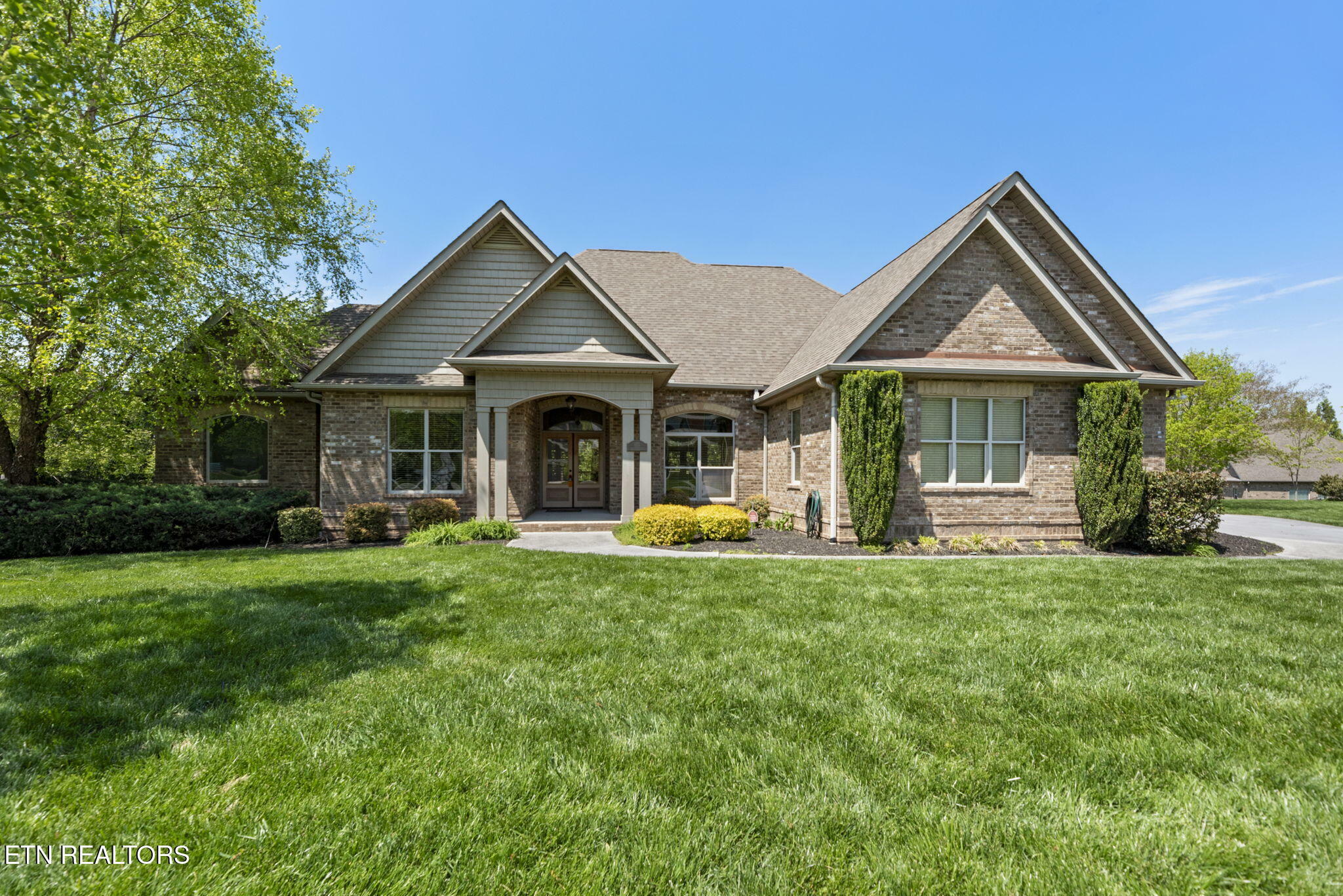 Property Photo: 103 Cove Pointe Lane TN 37830