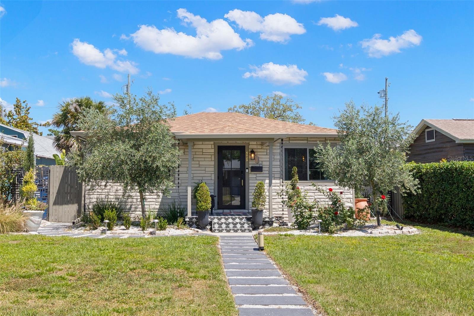 4829 20th Avenue N  St Petersburg FL 33713 photo