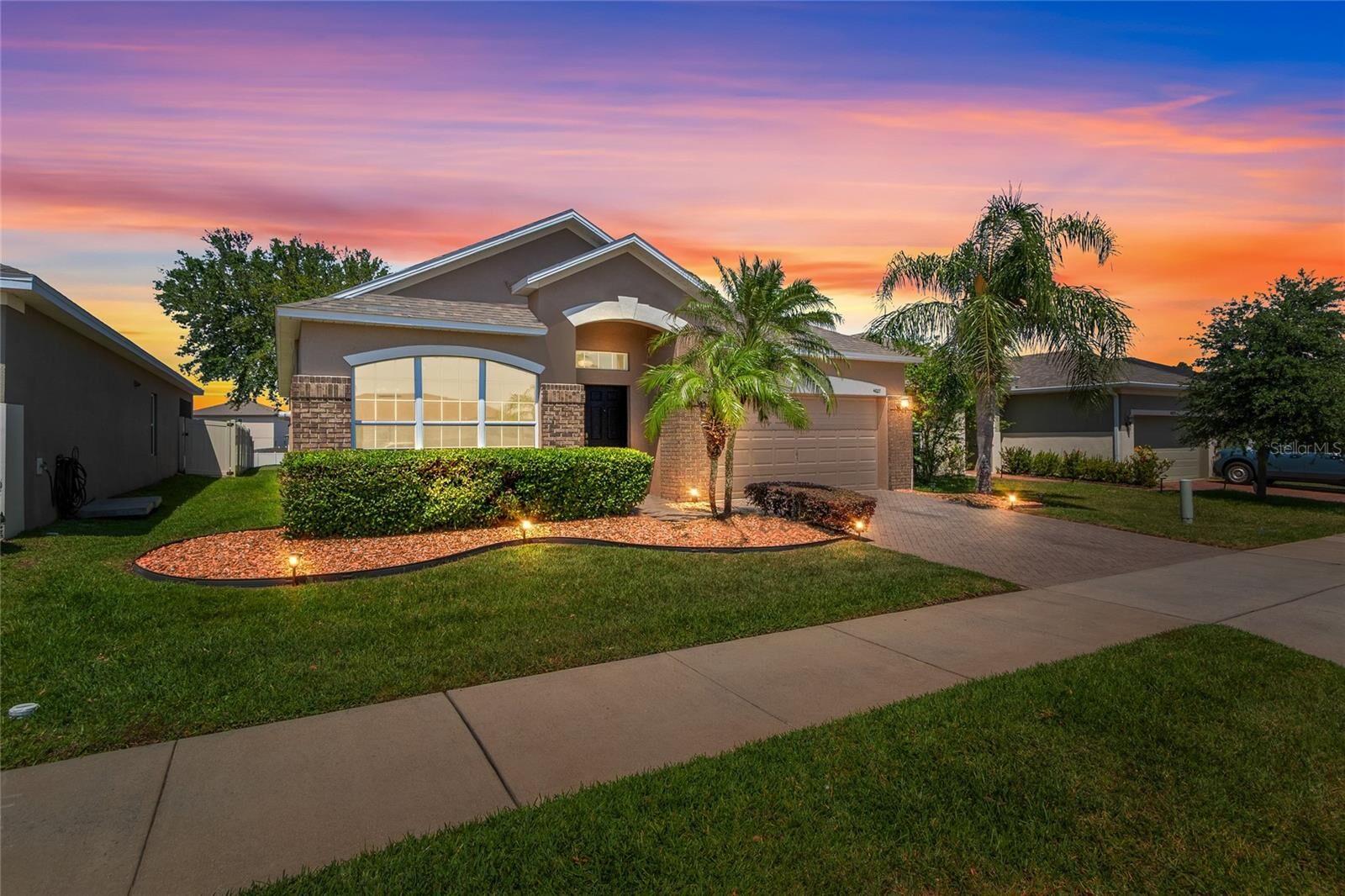 Property Photo: 4027 Sunrise Ridge Boulevard FL 34736