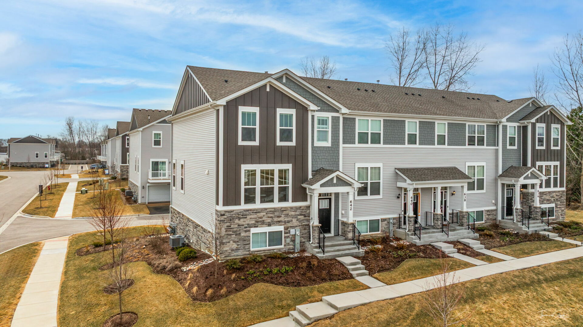 Property Photo: 642 Wolverine Drive IL 60502