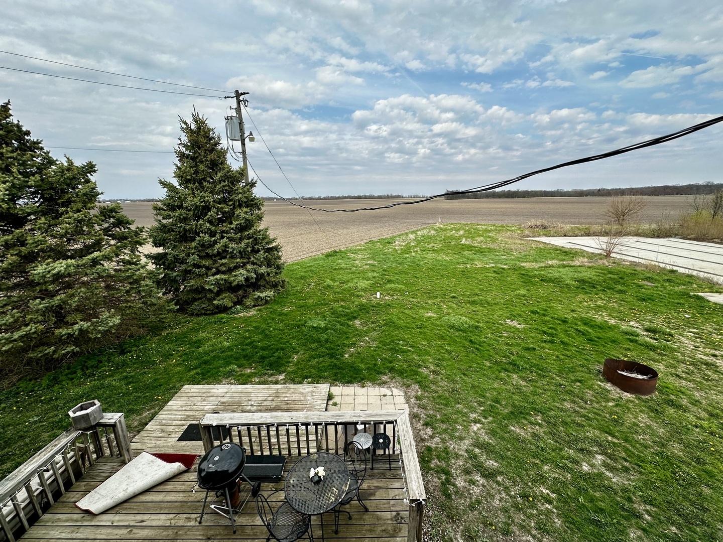 Property Photo: 26812 US 150 Highway IL 61752