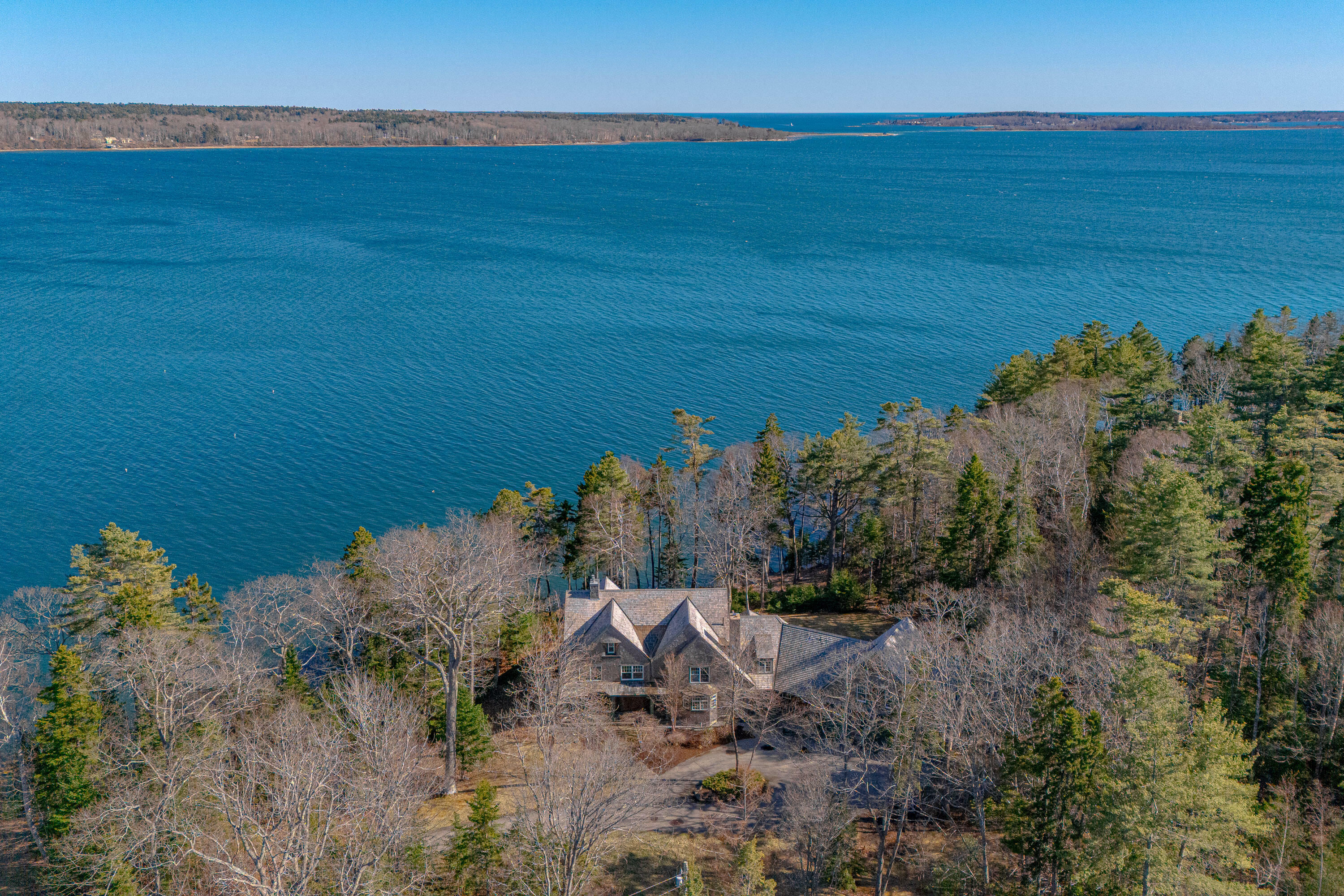 Property Photo: 184 Spruce Point Road ME 04096