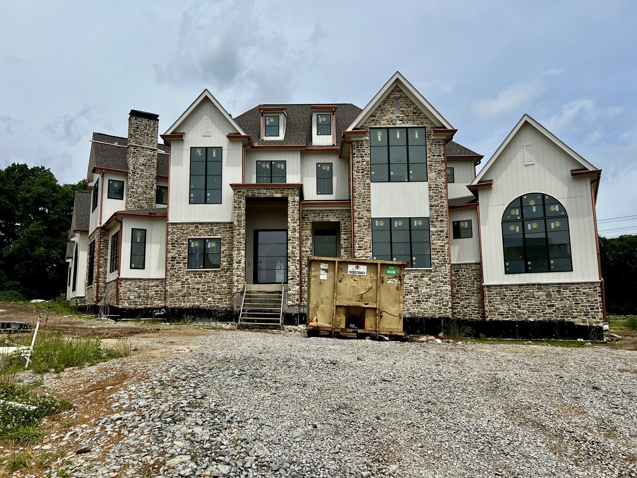 8102 Turning Point Dr  Brentwood TN 37027 photo