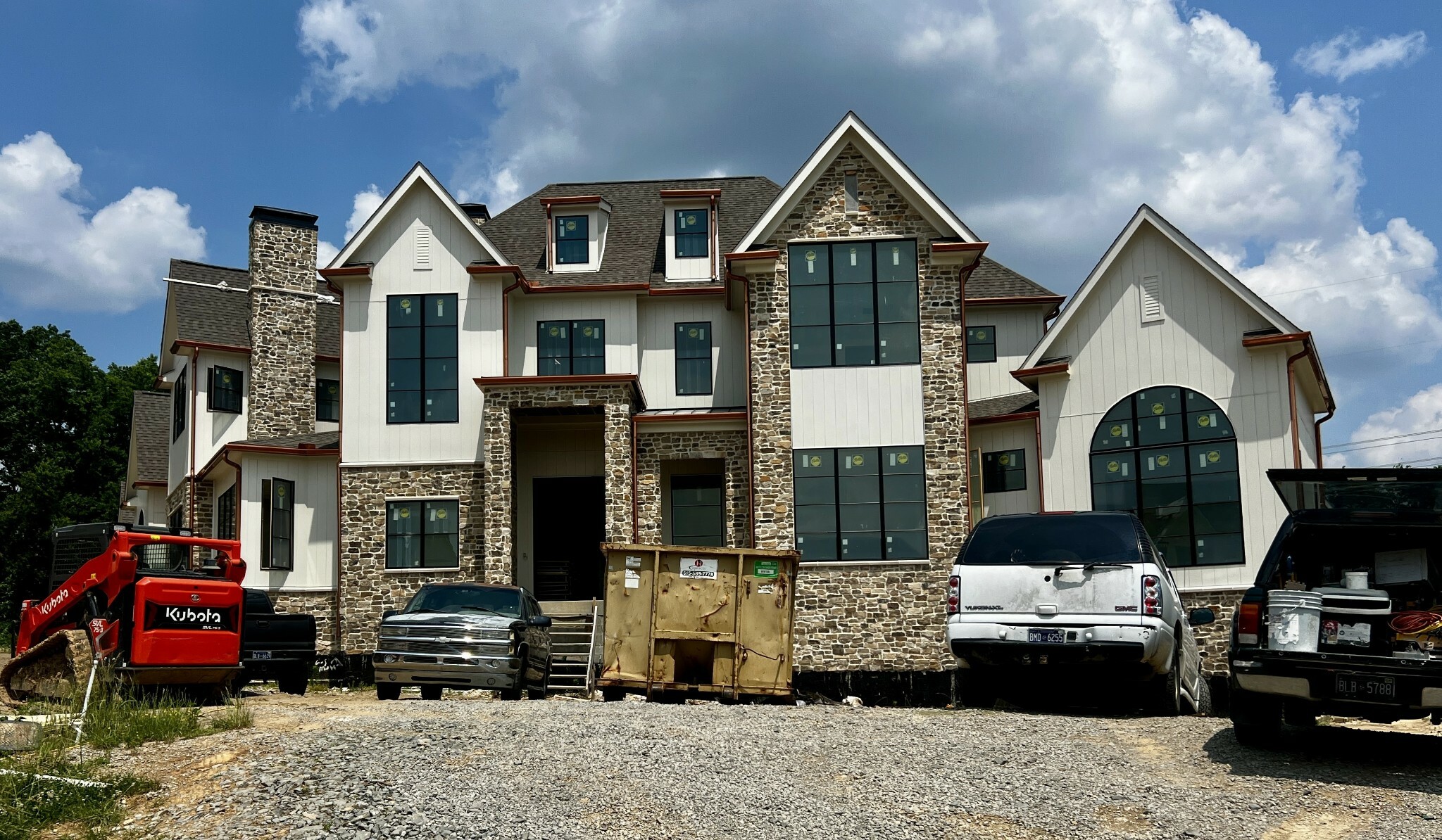 8102 Turning Point Dr  Brentwood TN 37027 photo
