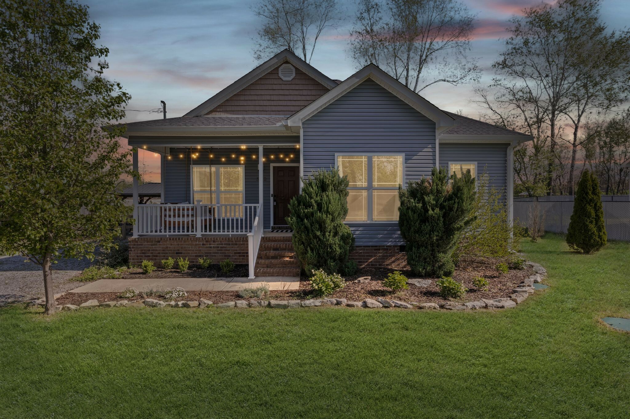 Property Photo:  522 Broadview St  TN 37034 