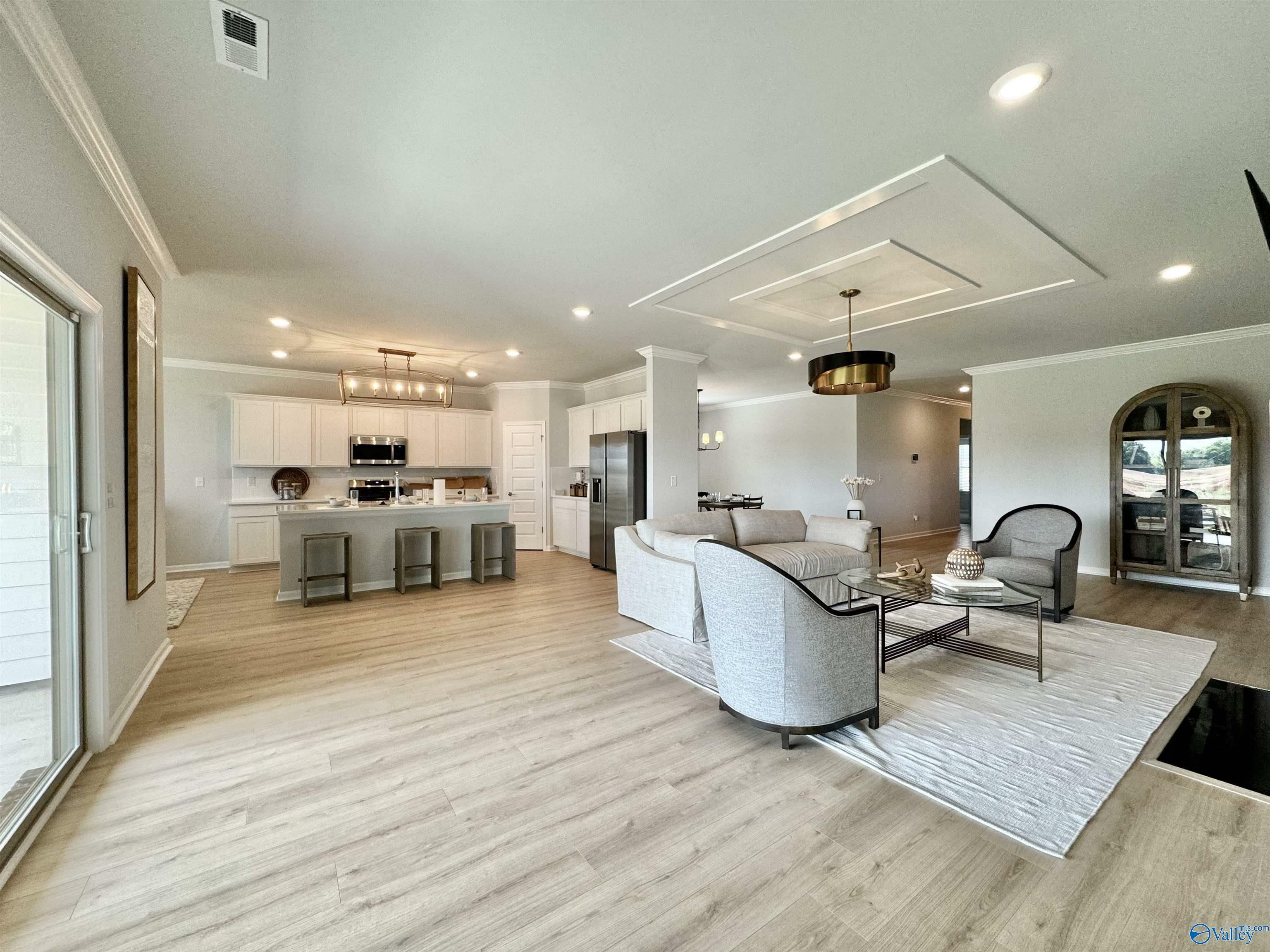 Property Photo: 17826 Longleaf Drive AL 35611