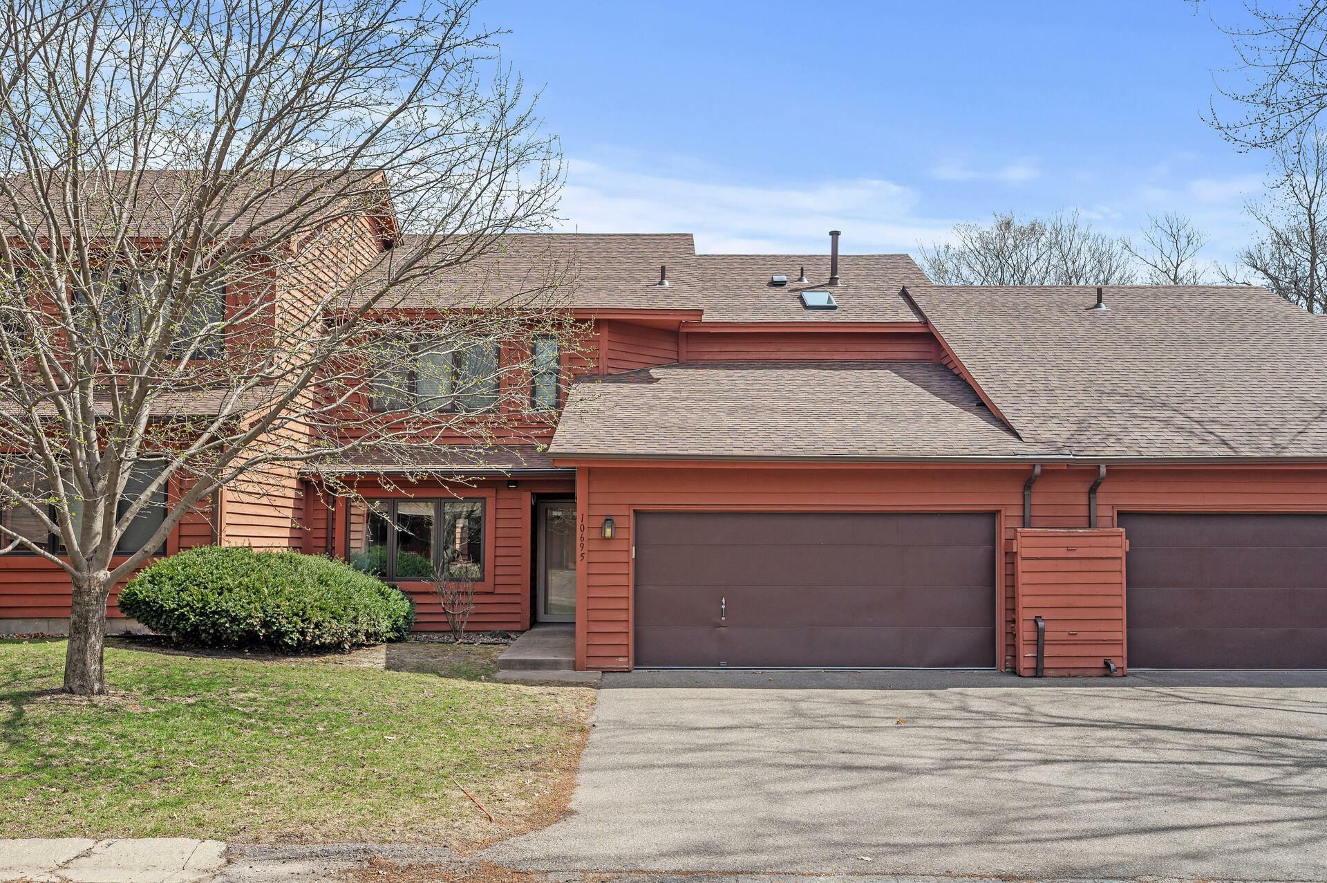 Property Photo: 10695 53rd Avenue N MN 55442