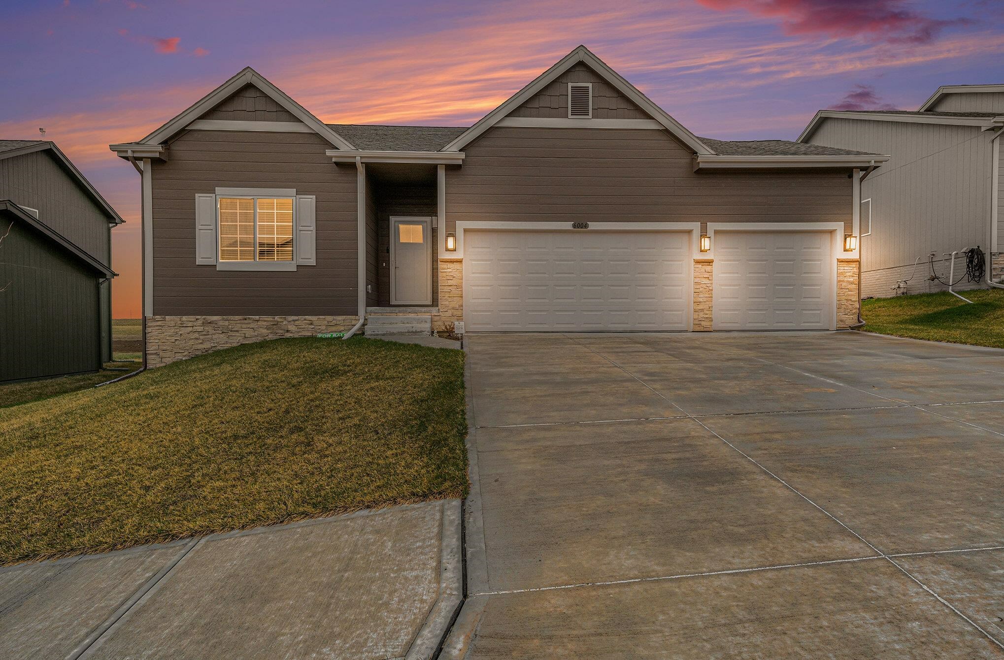 Property Photo: 6004 N 183rd Street NE 68022