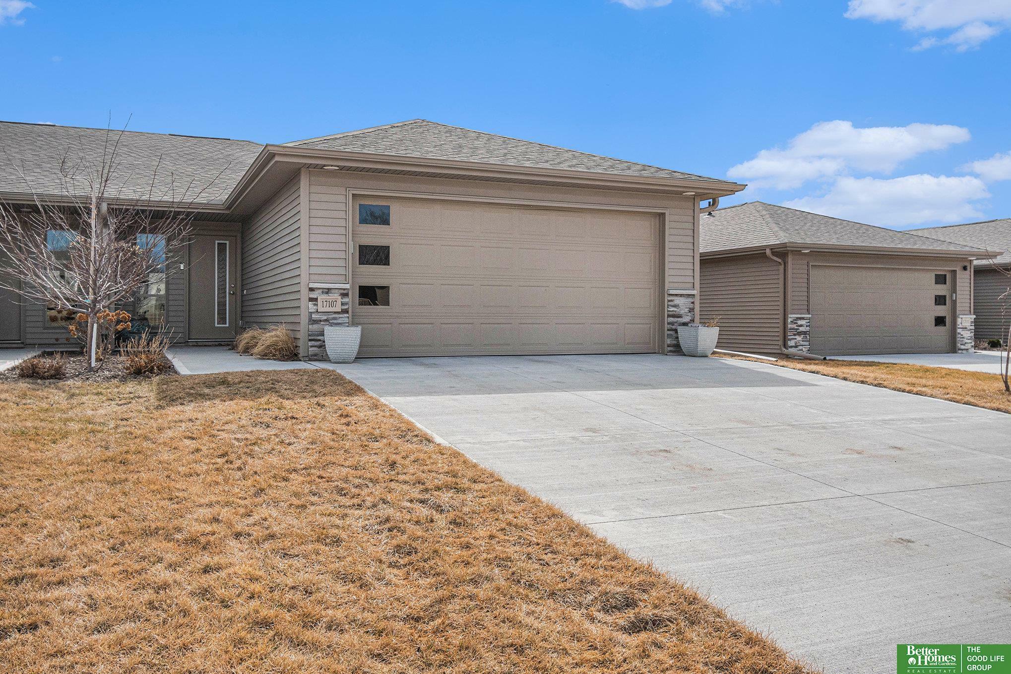Property Photo: 17107 Nicholas Circle NE 68118