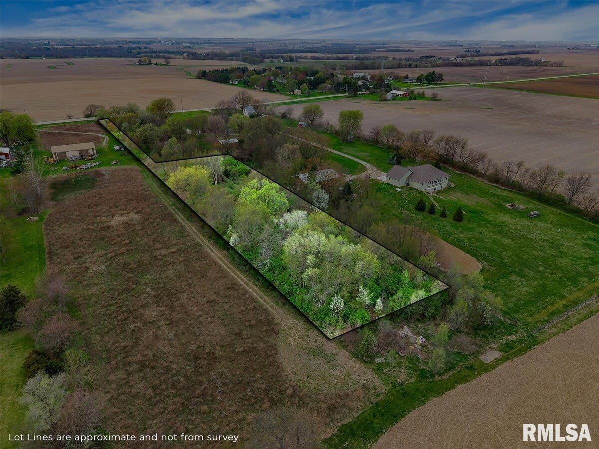 Property Photo:  13422 N State Route 40  IL 61525 